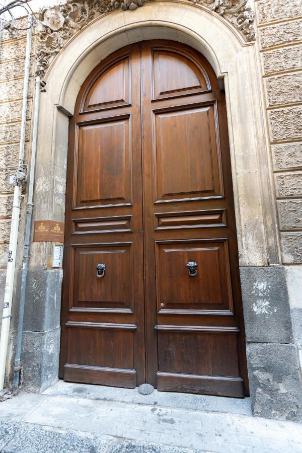 B&B Palazzo Perrotta Catane Extérieur photo